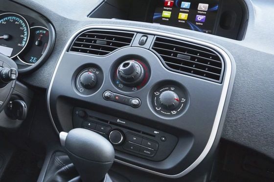 รถตู้ 2 ที่นั่งราคาดีที่สุดที่ Renault Kangoo และสะดวกสบายที่คุณสมบัติ ระยะทาง ที่นั่ง และสมรรถนะเครื่องยนต์