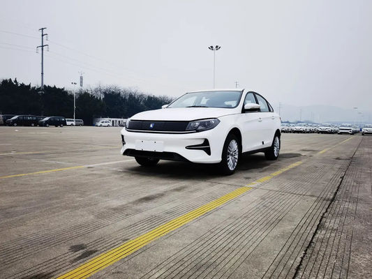 Dongfeng Forthing Family SUV รถพลังงานใหม่ PHEV EV Car 150 กม./ชม