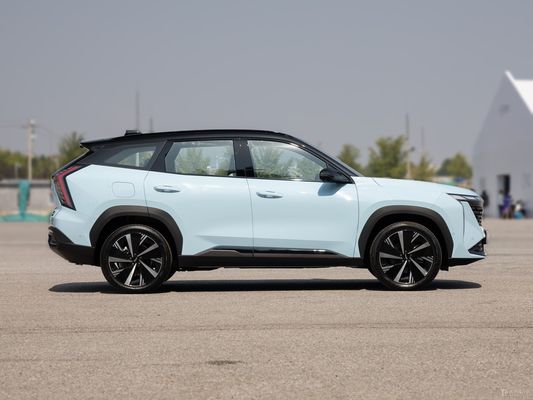 รถยนต์ไฟฟ้าขับเคลื่อน 4 ล้อ 230 กม./ชม. Geely Super Rui เสียบปลั๊กรถยนต์ไฮบริด