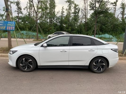 Weima E5 Pure Electric Vehicle Multicolor 170km/h รถยนต์ไฟฟ้าพลังงานใหม่