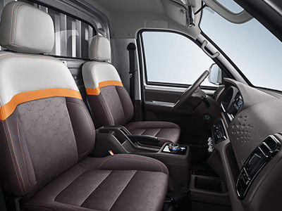 Ruichi EC71 รถยนต์เพื่อการพาณิชย์ไฟฟ้า รถกระบะขนาดเล็ก 4x4 255 กม. CLTC