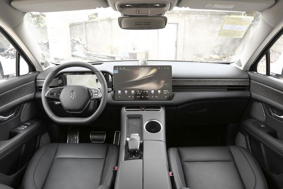 รถยนต์ไฟฟ้าชาร์จเร็วขนาดกลาง 0.5 ชม. พื้นที่ขนาดใหญ่ RWD AITO M5 200 กม./ชม