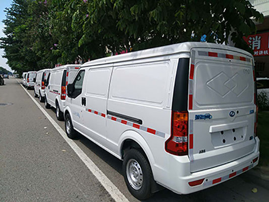 EEC Certified รถยนต์ไฟฟ้าพวงมาลัยขวา Ruichi Ec35 Cargo Delivery Van 245Km