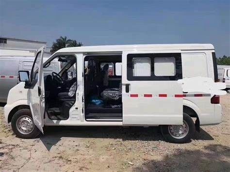 รถยนต์เพื่อการพาณิชย์ไฟฟ้าบริสุทธิ์ Ruichi Ec35 II 38.64kwh ระยะ 260km ทางซ้ายมือ