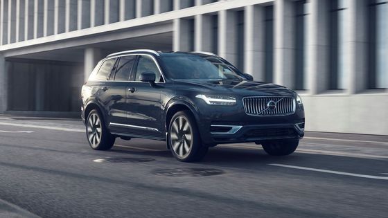 Volvo XC90 B5 รถยนต์ไฟฟ้าขับเคลื่อน 4 ล้อ 180Km/H 4WD EV SUV 184KW กำลังสูงสุด
