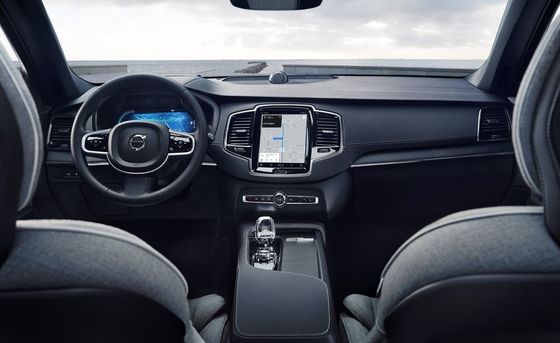 Volvo XC90 B5 รถยนต์ไฟฟ้าขับเคลื่อน 4 ล้อ 180Km/H 4WD EV SUV 184KW กำลังสูงสุด