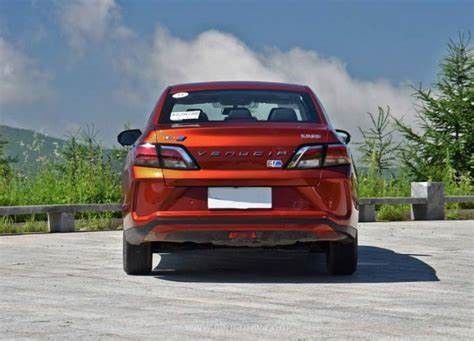 Dongfeng Nissan Venucia D60 EV 2500mm - 3000mm ฐานล้อรถพวงมาลัยซ้าย