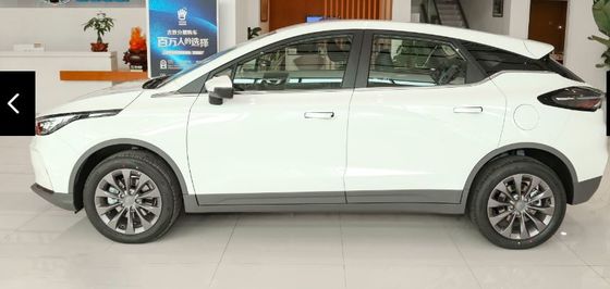 รถ SUV ไฟฟ้าขนาดกะทัดรัด Geely Geometry C Blueberry Pure EV วิ่งได้ 400 กม. / 550 กม