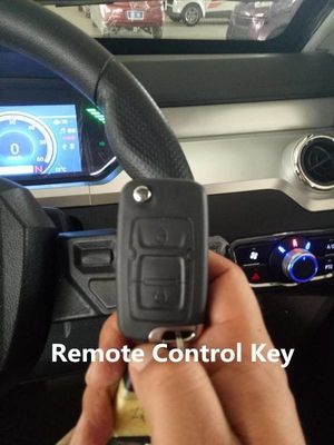 รถลาดตระเวนไฟฟ้าขนาดเล็ก RWD ความเร็วเต็มที่ ROBETA RBT02 2 ที่นั่ง Dfh CE ได้รับการอนุมัติ