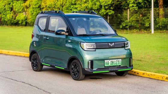 Wuling Game Boy Small 3 ประตู Cars 120km 2 Box 4 Seater Electric Car