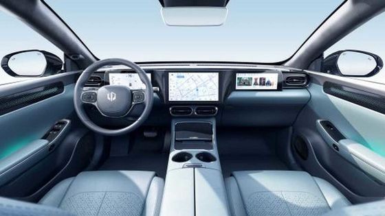 Leapmotor C01 รถยนต์ไฟฟ้าสมรรถนะสูง EV 180 กม./ชม. ระยะฐานล้อ 2930 มม.