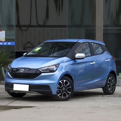 รถยนต์ไฟฟ้าความเร็วสูง 100 กม./ชม. JMC EV3 รถซีดานพลังงานใหม่ EV 302 กม. NEDC