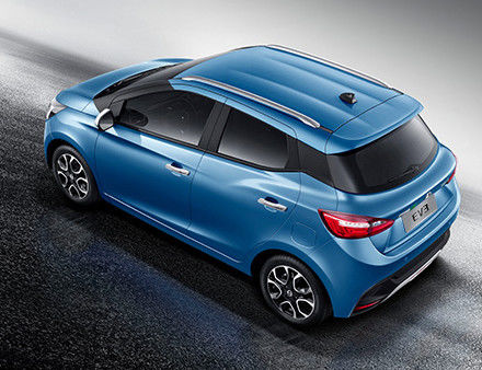 รถยนต์ไฟฟ้าความเร็วสูง 100 กม./ชม. JMC EV3 รถซีดานพลังงานใหม่ EV 302 กม. NEDC