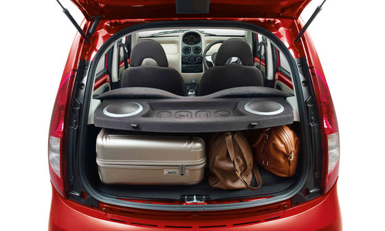 รถยนต์ไฟฟ้าขนาดเล็กนาโน รถยนต์ไฟฟ้าความเร็วต่ำ 100 กม./ชม. ระยะ 305 กม