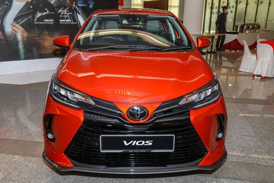 Toyota Vios รถยนต์ไฟฟ้าขนาดกลาง 190 กม./ชม. ความเร็วสูงสุด FWD รถเก๋ง 5 ที่นั่ง
