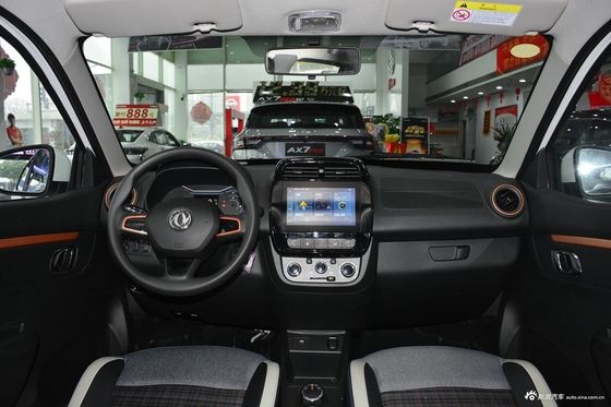 ซ้ายมือ Dongfeng Electric SUV FWD รถยนต์พลังงานใหม่ รถยนต์ 100 กม./ชม