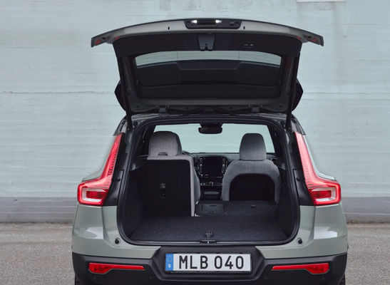 Volvo Xc40 รถยนต์ไฟฟ้าขนาดกลาง 160 กม./ชม. SUV Electric Family เครื่องยนต์ 231 แรงม้า