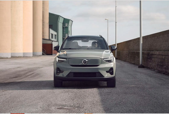 Volvo Xc40 รถยนต์ไฟฟ้าขนาดกลาง 160 กม./ชม. SUV Electric Family เครื่องยนต์ 231 แรงม้า