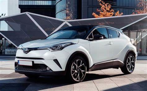 รถยนต์ไฟฟ้า Toyota Izoa Pure Nedc 400km EV Cars SUV 54.3kwh 150kw 300nm 204HP