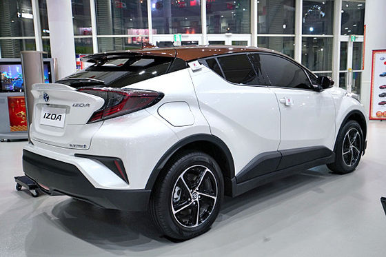 รถยนต์ไฟฟ้า Toyota Izoa Pure Nedc 400km EV Cars SUV 54.3kwh 150kw 300nm 204HP