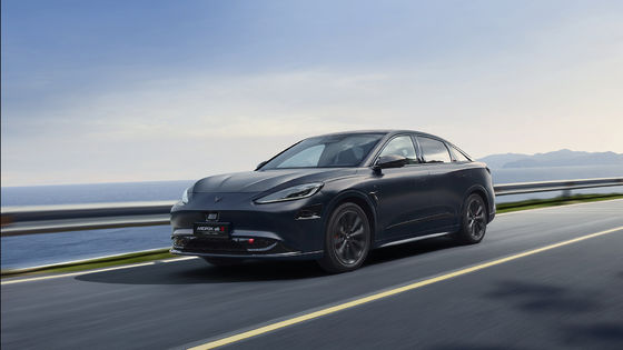 ARCFOX S รถ SUV ไฟฟ้าขนาดเล็ก ระยะทาง 500 กม. FWD รถพวงมาลัยซ้าย