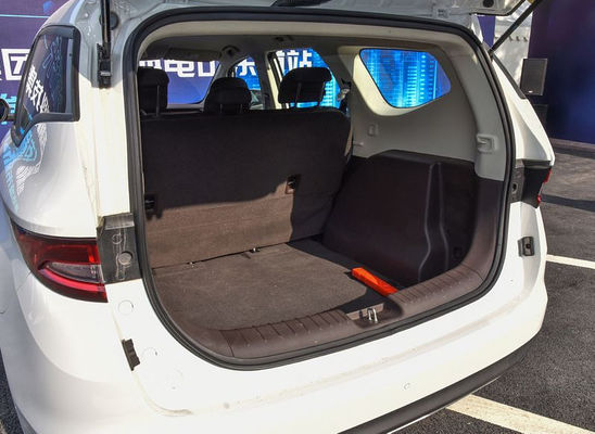 Geely Maple Leaf 80V รถยนต์ไฟฟ้าบริสุทธิ์ MPV FWD รุ่นยอดเยี่ยม 130 กม./ชม.