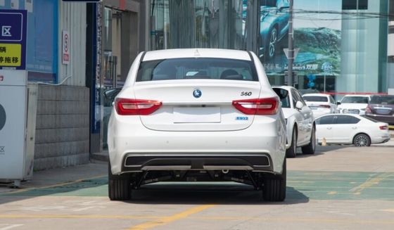 Dongfeng Forthing รถยนต์ไฟฟ้าบริสุทธิ์ PHEV รถครอบครัวพลังงานใหม่ EV 150 กม./ชม