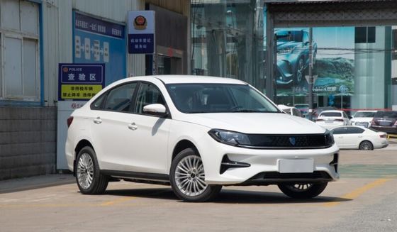 Dongfeng Forthing รถยนต์ไฟฟ้าบริสุทธิ์ PHEV รถครอบครัวพลังงานใหม่ EV 150 กม./ชม