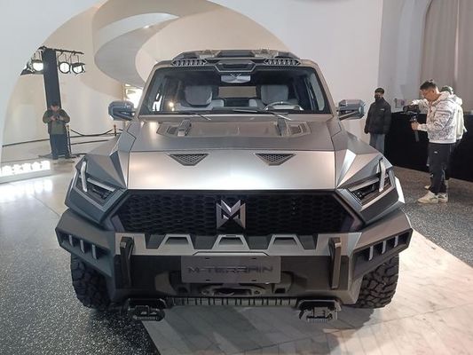 รถยนต์ขนาดใหญ่ AtDongfeng Mengshi M-Hero 917 EV การผลิตเริ่ม 1000 HP 505 Km Range ภายใต้หมวก