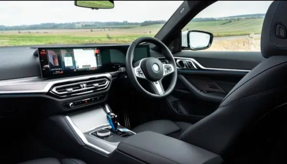 ใหม่ที่สุดและขับเคลื่อนทุกล้อใน BMW i4 ไฟฟ้าสองมอเตอร์ & กระเป๋ากระเป๋า hatchback มี