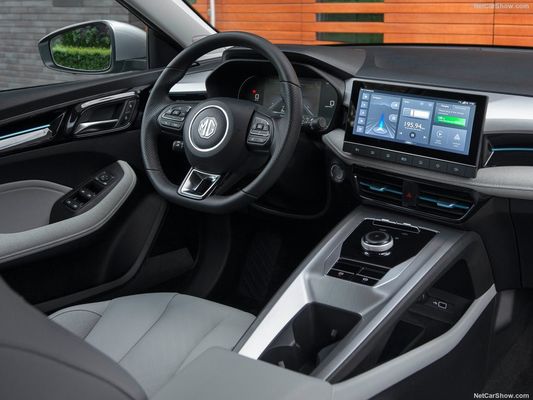 รถไฟฟ้าขนาดใหญ่ที่สะดวกสบายใน MG 5 EV มีระยะทาง 344 กม. และสามารถชาร์จได้ดี