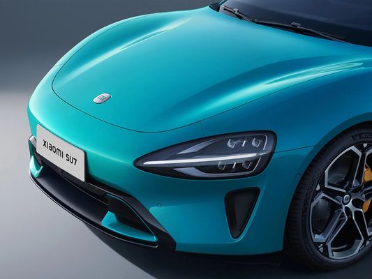 สินค้าใหม่ Xiaomi SU7 ซีดาน 475kW หรือ 664bhp พลังงาน 165mph รถพลังงานใหม่