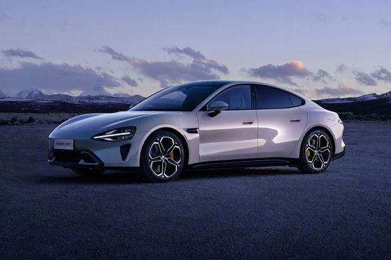 สินค้าใหม่ Xiaomi SU7 ซีดาน 475kW หรือ 664bhp พลังงาน 165mph รถพลังงานใหม่