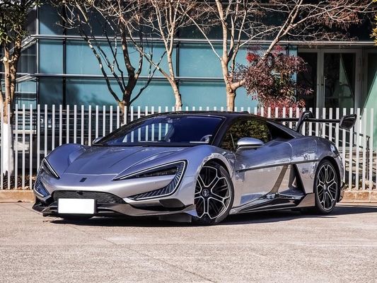 BYD Yangwang U9 สปอร์ตคาร์ระดับสูง 300km/H ไฟฟ้าบริสุทธิ์ 1306 ม้า