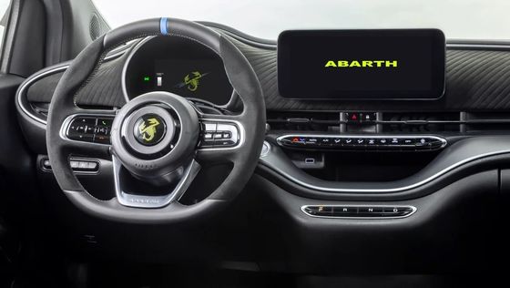 น่ารักและกีฬาที่ Abarth 500e รถไฟฟ้าฮาทช์แบ็กร้อนสนุกเหมือนน้ํามันเบนซิน 152P.S พลังงานเครื่องยนต์