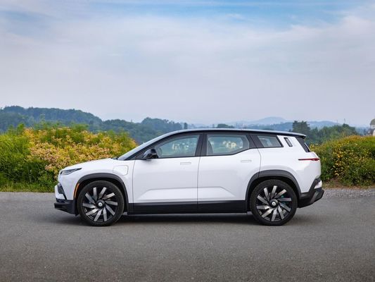 พลังงาน SUV ประจําครอบครัว Fisker Ocean ที่ใช้ไฟฟ้า 556bhp/737Nm