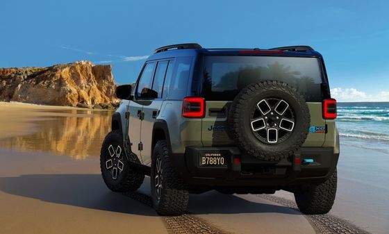 รถยนต์ SUV แบบไฟฟ้า 2024 Jeep Recon EV พร้อมหลังคาพับ