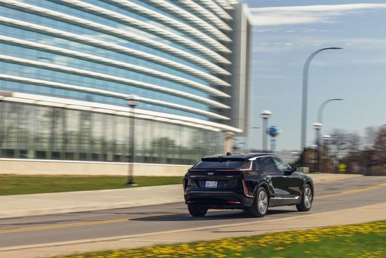 2024 แคดิลลาค ไลริค 308ไมล์ ระยะทางในห้องพักที่สวยงามมาก NEW ENERGY Luxury Sedan