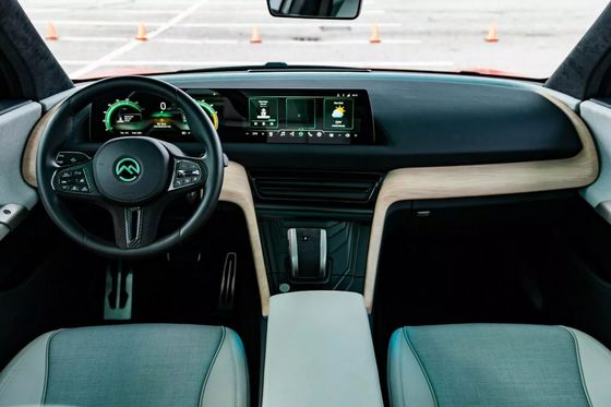 2024 มัลเลน GT รถสปอร์ตไฟฟ้าบริสุทธิ์ ระยะทาง 380 กิโลเมตร 4.2s 0-100 กิโลเมตรต่อชั่วโมง