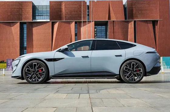 รถไฟฟ้าบริสุทธิ์ AVATR 12 รถไฟฟ้าที่มีระยะทาง 700 กิโลเมตร