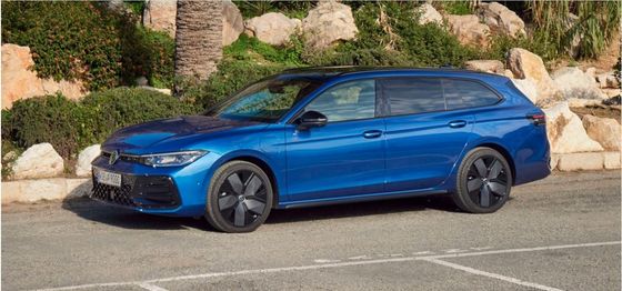 รถยนต์ VW มหาสมัย Volkswagen Passat PHEV 2024 ใหม่ พร้อม 268bhp และ 400Nmof Torque7.4s ความเร่ง