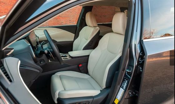 รุ่น SUV crossover หรู 2024 Lexus RX 450h+ PHEV ด้วยระยะทาง 37 ไมล์