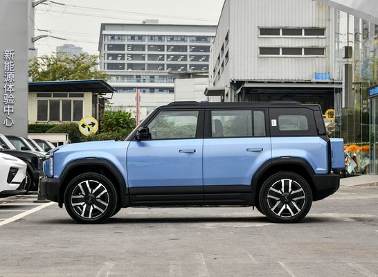 ขายด่วน Trendy Box รถยนต์ไฟฟ้า SUV Tough Vision At Chery Icar 03 401- 501km Range & Single/Dual Motor มี