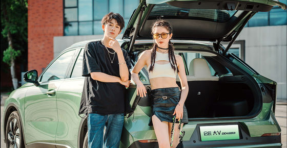 ประหยัดเชื้อเพลิงระยะยาว นิสสันเวนูเซียใหม่ Big V DD-i SUPER HYBRID 2023 SUV 5 ที่นั่ง ราคาที่แข่งขัน