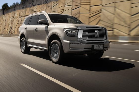 รถพลังงานใหม่ 2023 TANK 500 PHEV AWD ไดรฟ์เทรน ความเร็วสูงสุด 180 กม./ชม.