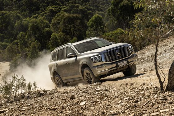 รถพลังงานใหม่ 2023 TANK 500 PHEV AWD ไดรฟ์เทรน ความเร็วสูงสุด 180 กม./ชม.