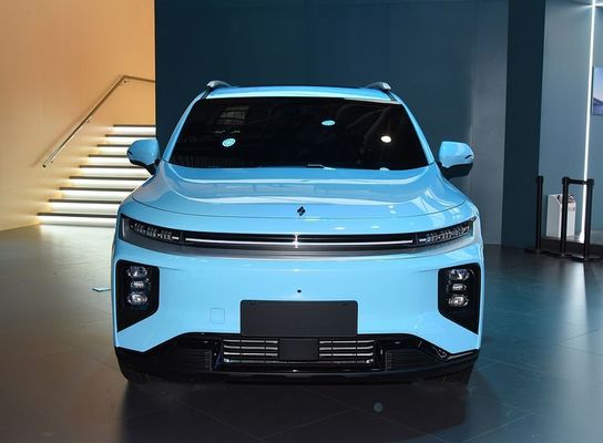 Livan Geely Ruilan 9 EV Car ระยะทาง 470 กิโลเมตร