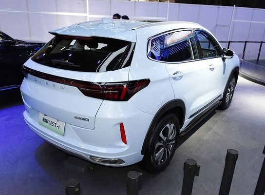 2023 คลาสสิค EXCEED รถยนต์ไฮบริดที่ Chery EXCEED ET-i 1.5T 156hp L4 + 125มอเตอร์ไฟฟ้า 180km / h ความเร็วสูงสุด 0-100km / h ใน 7 วินาที