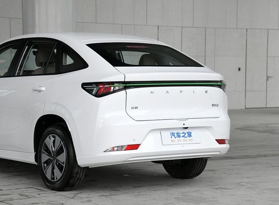รถไฟฟ้าบริสุทธิ์ Geely Cao Cao 60 EV พร้อมแบตเตอรี่เปลี่ยนได้ และระยะทาง 415 กิโลเมตร