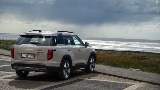 คันไฟฟ้าบริสุทธิ์ใหม่ที่สุด KGM Torres EVS 109mph ความเร็วสูงสุด 152kw 207PS พลังงานสูงสุดพร้อมใช้งาน คันไฟฟ้าบริสุทธิ์